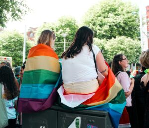 Was bedeutet LGBTQ? Vielfalt, Akzeptanz und andere Lebensweisen